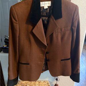 Vintage Jones New York Brown 100% Wool Blazer with Black Accents